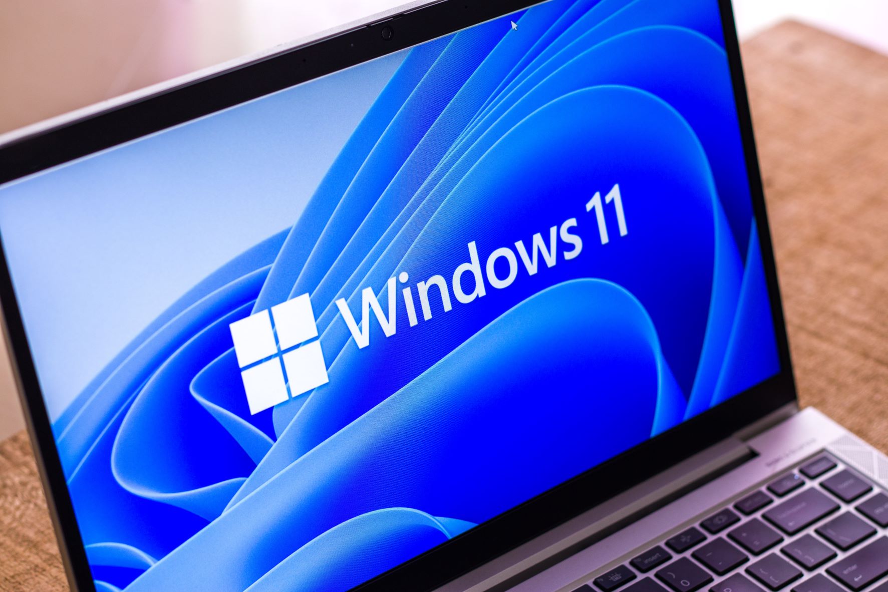 Windows 11 Is Here: When Should I Switch?